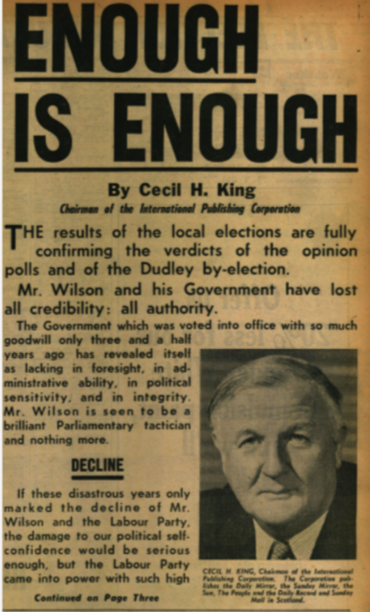 ウィルソン首相の辞任を要求
